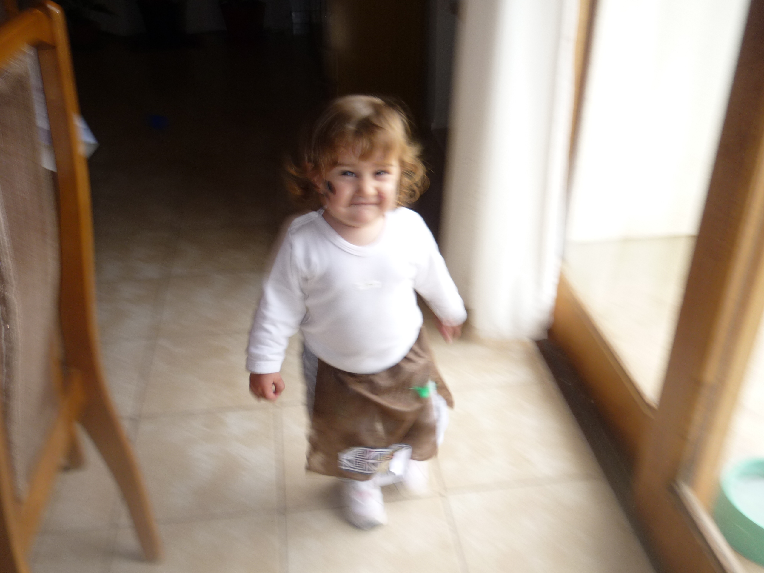 fotos/2011-10-10 - Iara indiecita, cena chiquilo/P1020306.JPG